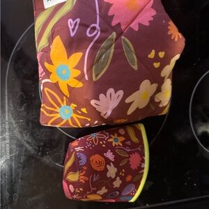 Teapot/bowl warmer/cozy and drink cozy